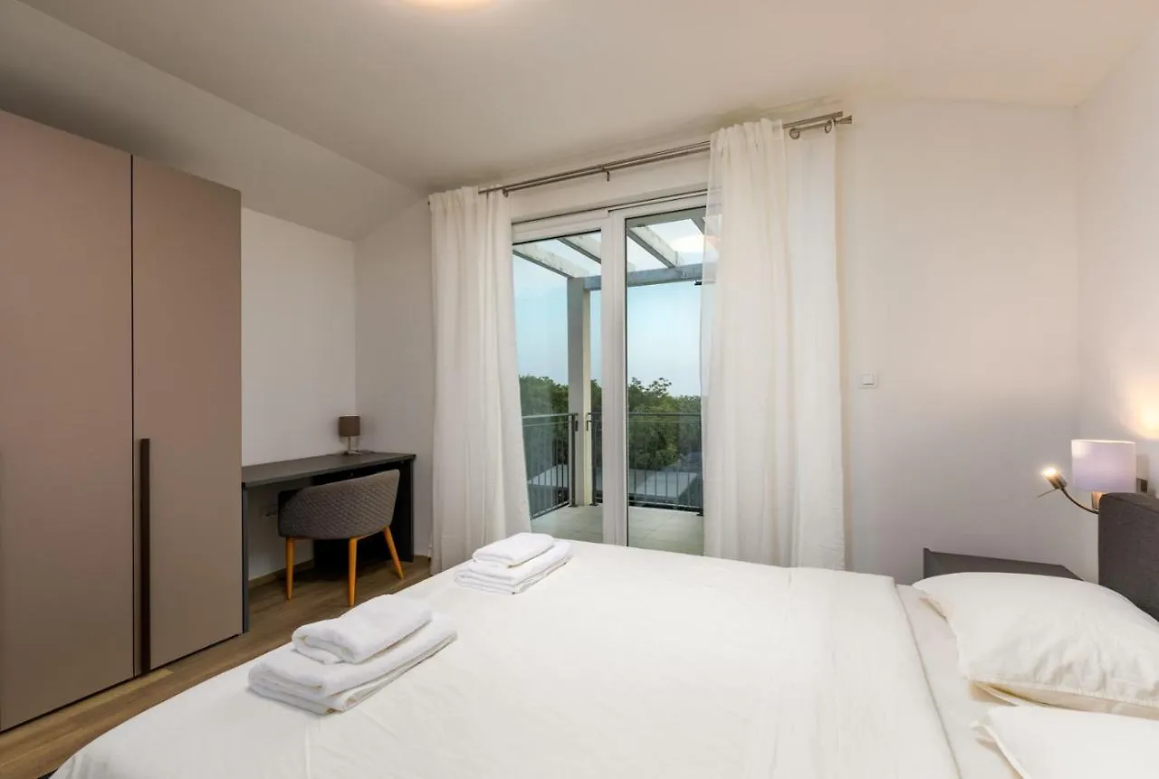 Diminici Villas