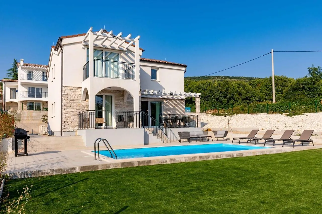 Diminici Villas